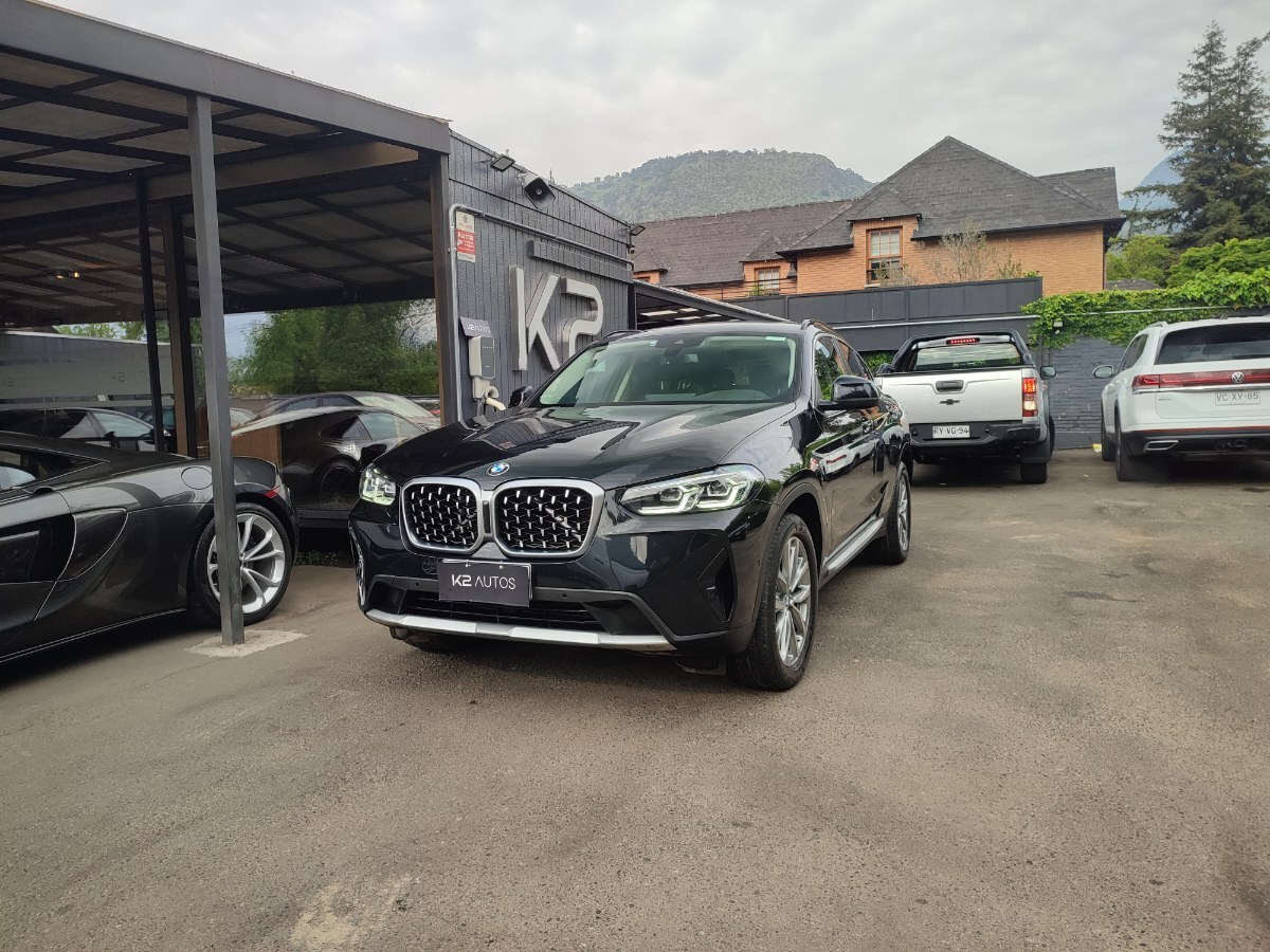 BMW X4 XDRIVE 20I HERITAGE LCI 2.0 2023 MANTENCIONES AL DIA - FULL MOTOR