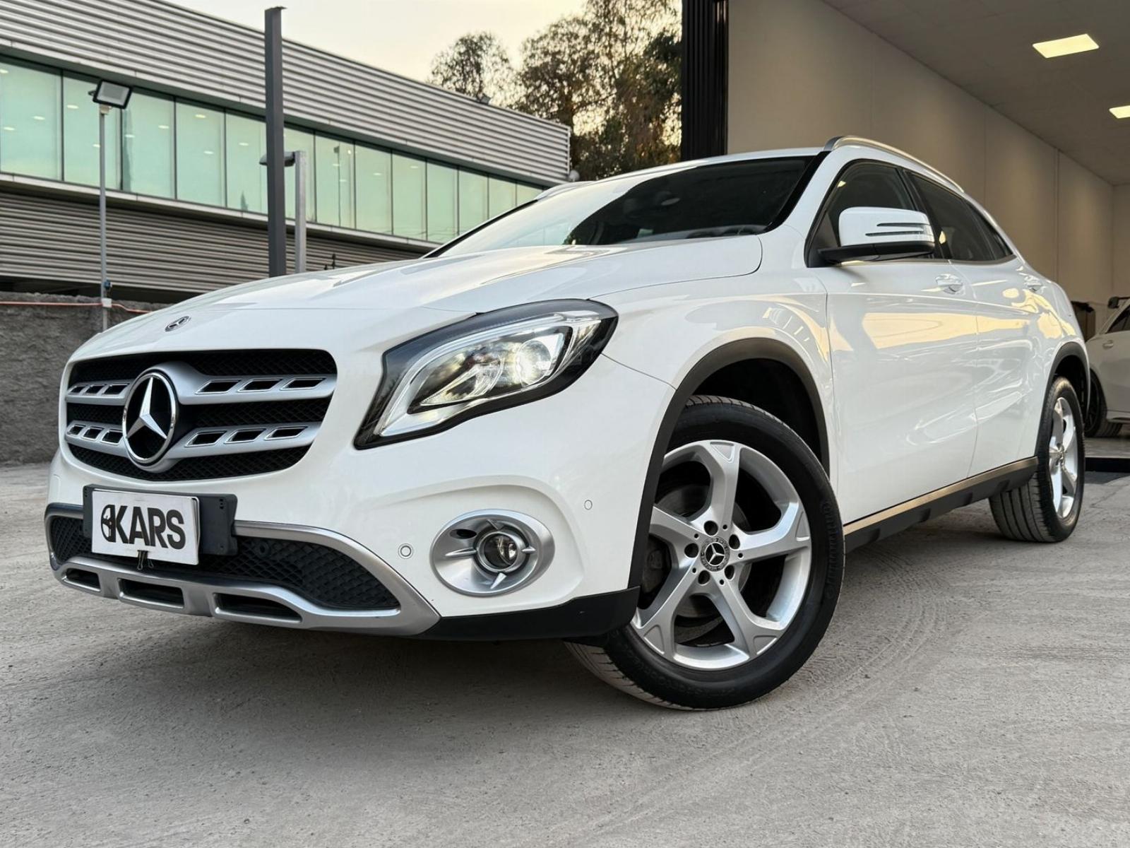 MERCEDES-BENZ GLA 200 2019 - FULL MOTOR