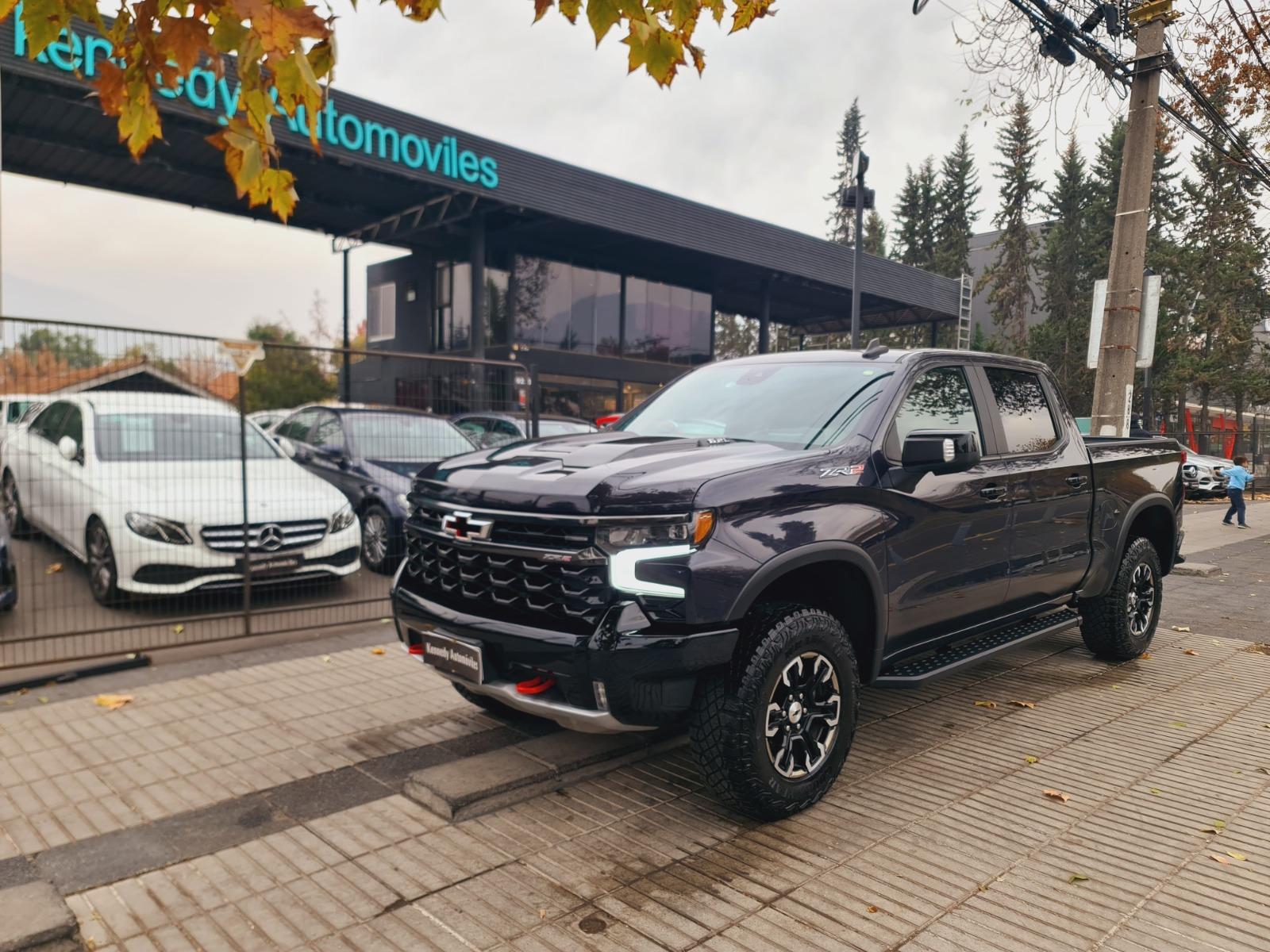 CHEVROLET SILVERADO  6.2 ZR2 Auto DC 4WD R 2025 Único Dueño. Oportunidad. - 