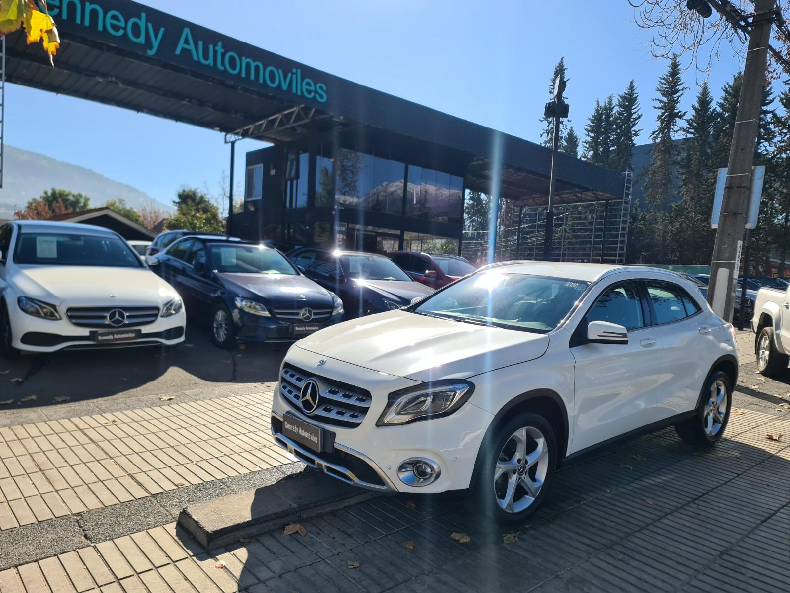 MERCEDES-BENZ GLA 200 1.6 GLA 200 DCT Auto 2020 Único dueño. Poco kilometraje - 