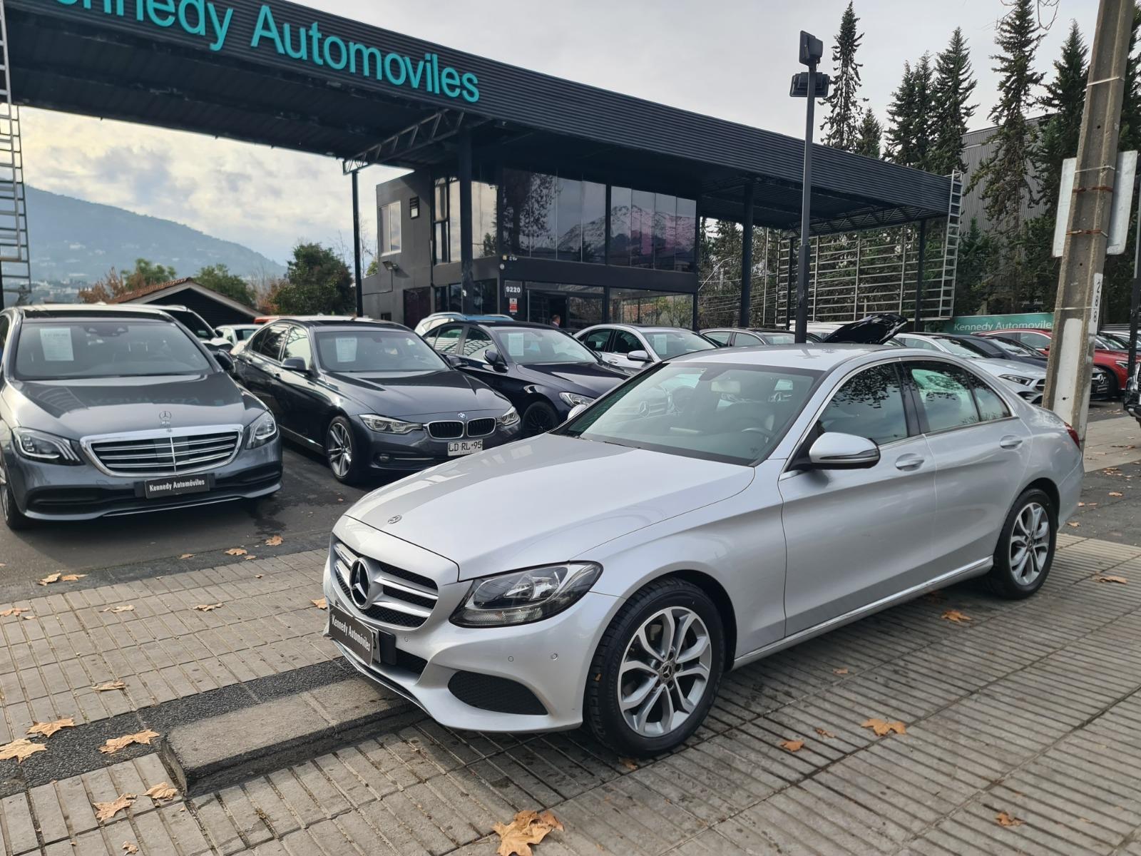 MERCEDES-BENZ C180 1.6 C 180 Auto 2018 Único dueño. Mantenciones  - 