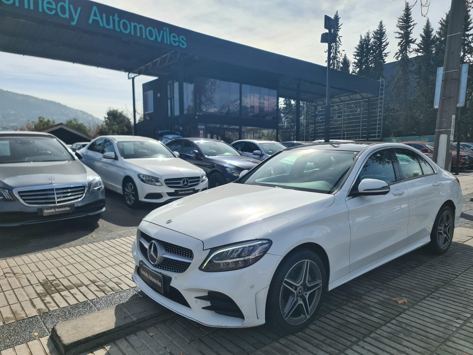 MERCEDES-BENZ C200 2.0 C200 Auto 2020 Dos llaves originales - FULL MOTOR