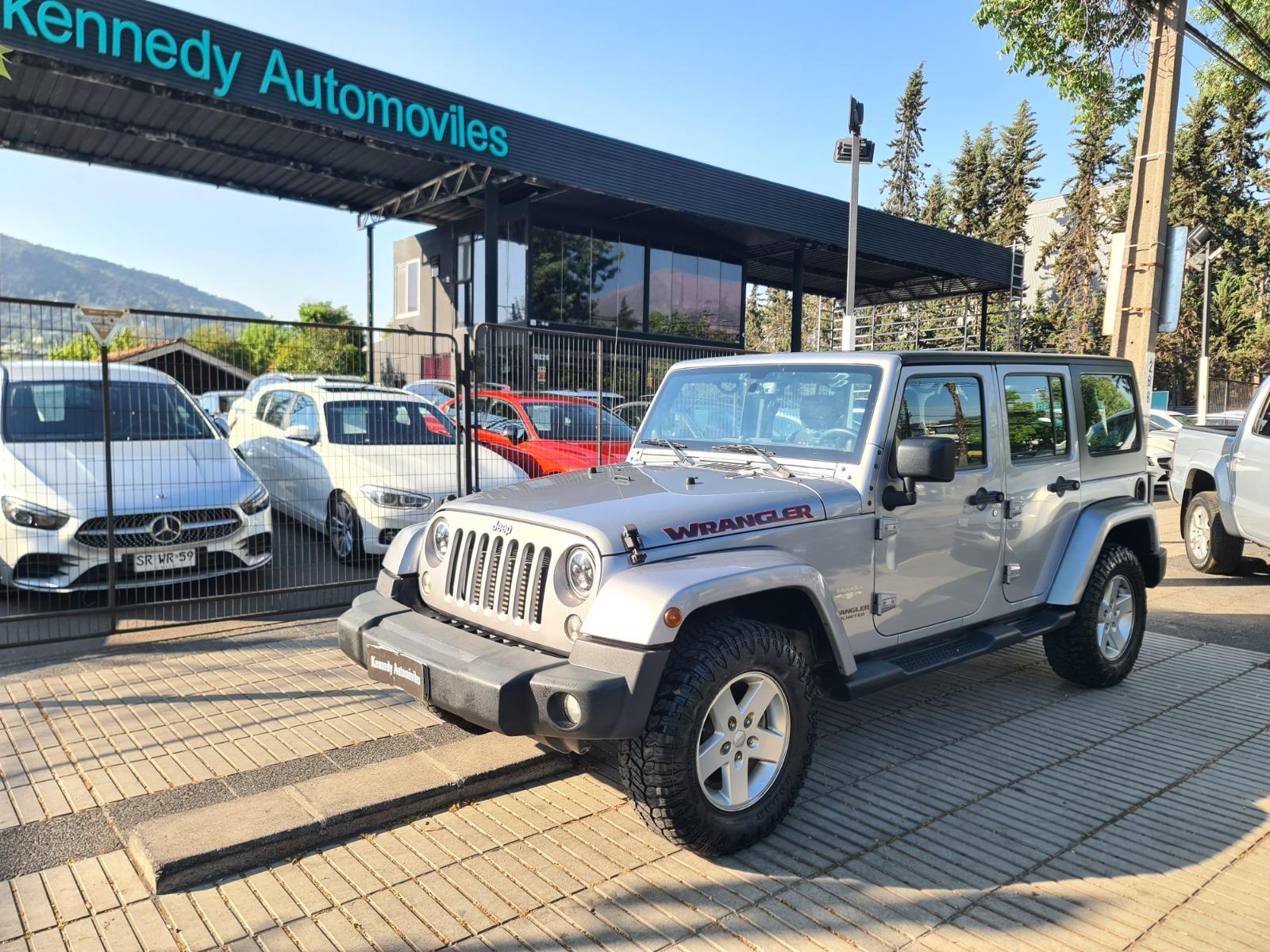 JEEP WRANGLER  2.8D Unlimited Sahara Auto 4WD 2015 Único dueño. Poco kilometraje - 