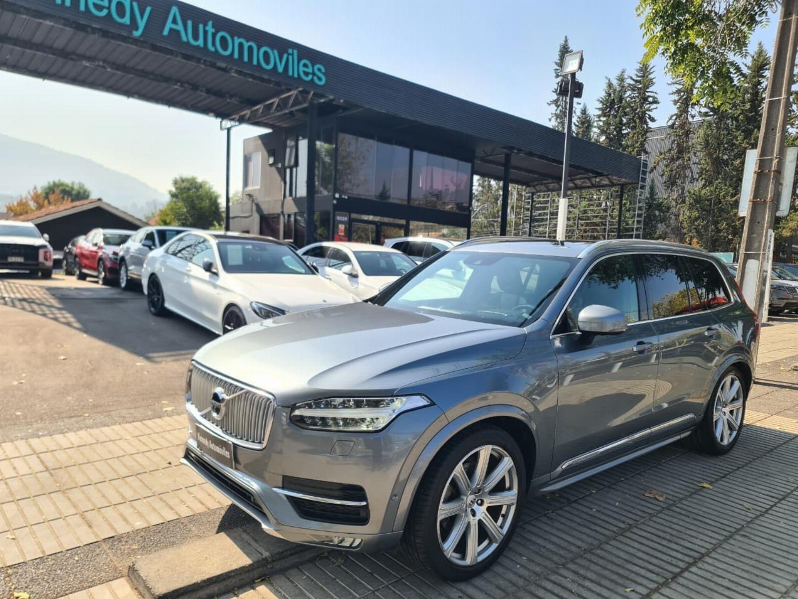 VOLVO XC90 2.0 D5 Inscription Plus Auto 4WD 2019 Excelente estado. Oportunidad. - FULL MOTOR