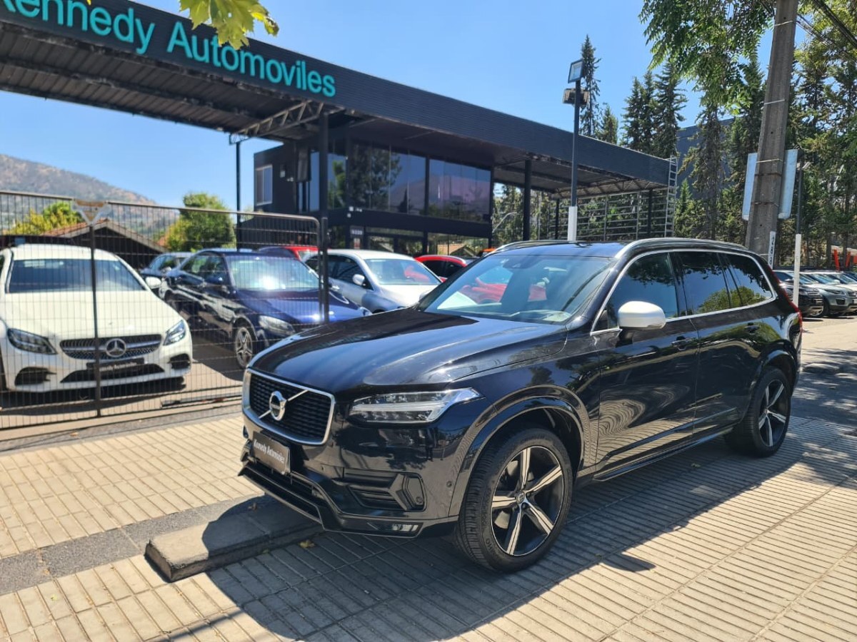 VOLVO XC90 2.0 T6 R-Design Auto 4WD 2018 Excelente estado. Oportunidad - FULL MOTOR