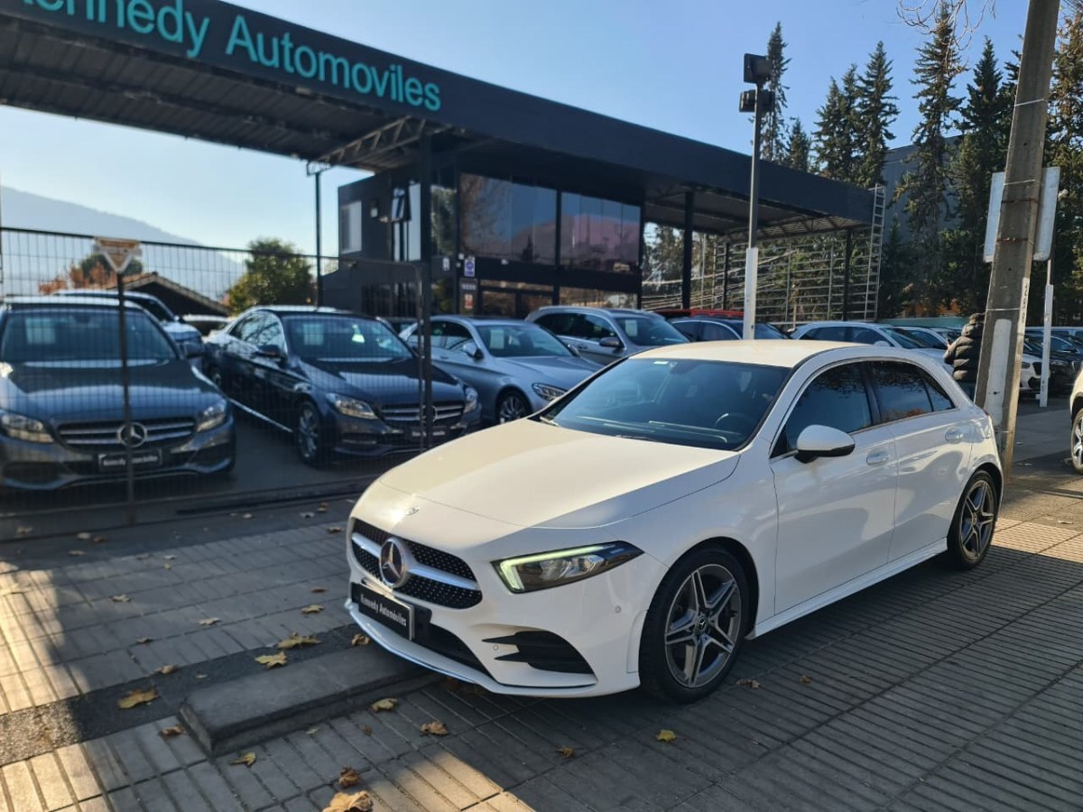 MERCEDES-BENZ A200 1.3 AMG 4X2 HB AT 5P. 2020 Excelente estado. Oportunidad. - FULL MOTOR