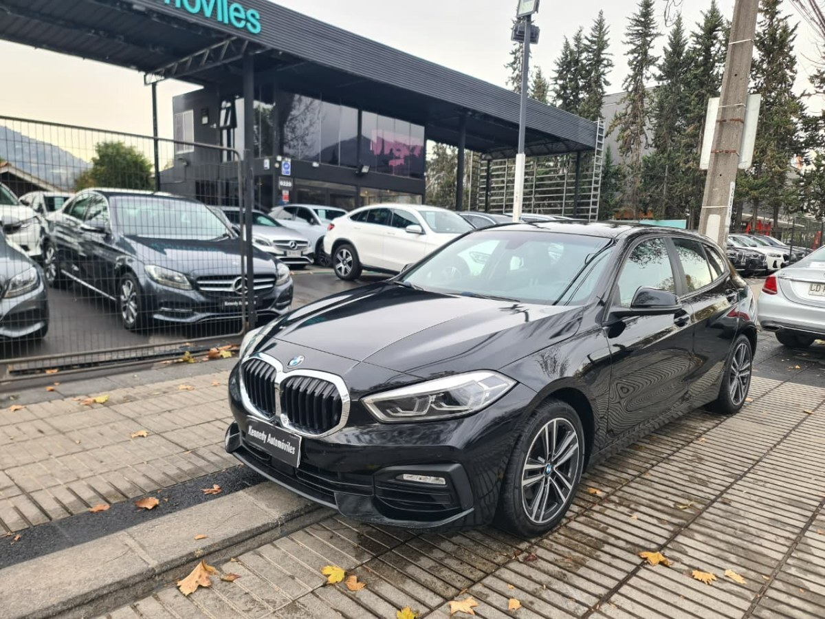 BMW 118 1.5 DINAMYC 4X2 AT 5P. 2020 MODELO NUEVO - FULL MOTOR