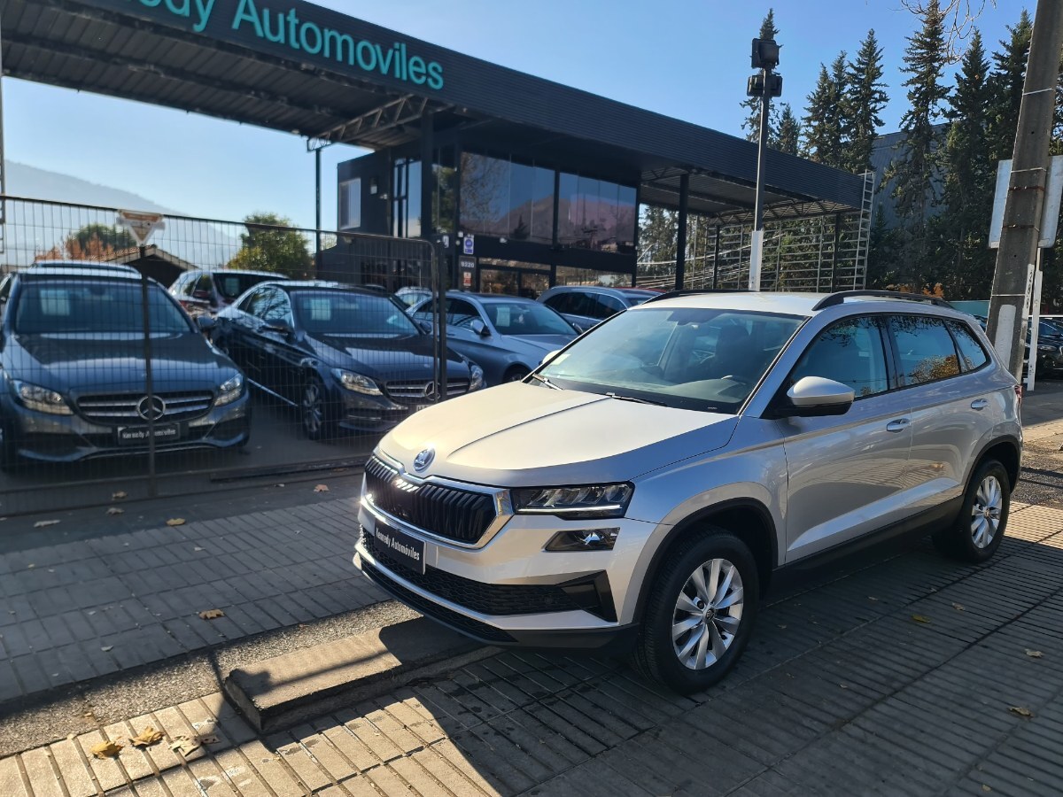 SKODA KAROQ 1.4 TSI AMBITION 4X2 AT 5P. 2023 Único dueño. Ven a verlo - FULL MOTOR