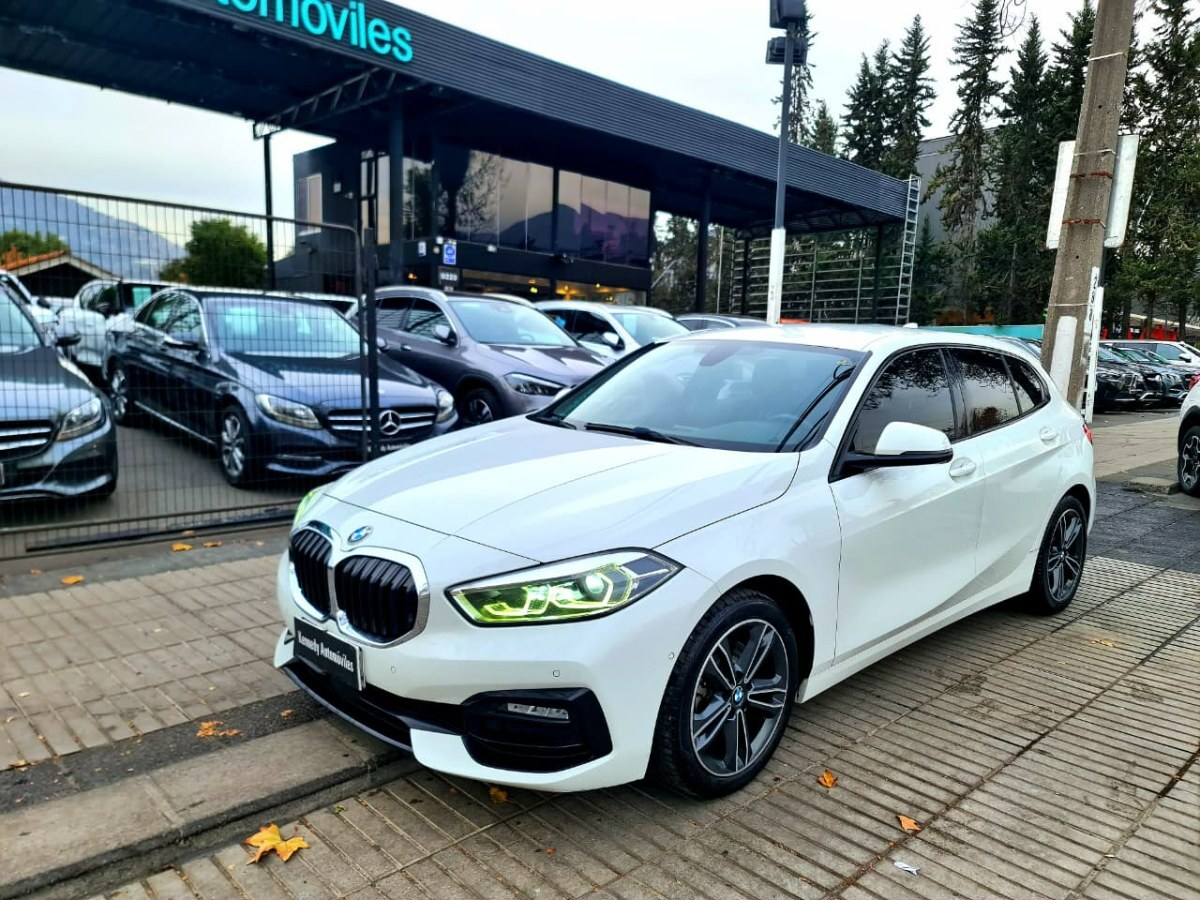 BMW 118 2.0 D DYNAMIC DIESEL 4X2 AT 5P. 2021 DIESEL. Único dueño.  - FULL MOTOR
