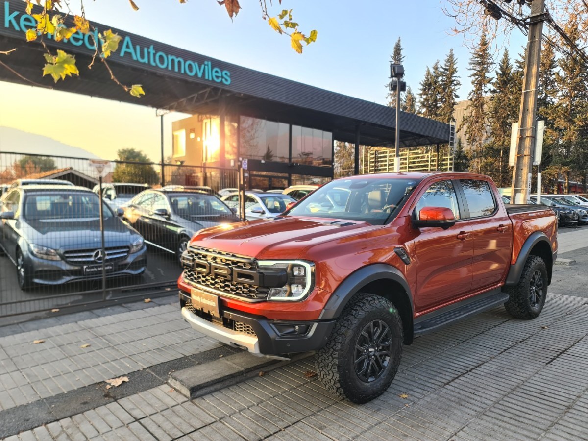 FORD RANGER RAPTOR 3.0 DC AUTO 4WD AT 2024 Único dueño. Mantenciones en la marca - FULL MOTOR