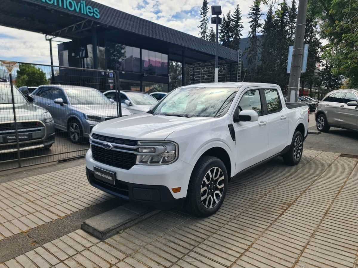 FORD MAVERICK 2.5 LARIAT HYBRID 4X2 AT 4P. 2024 HÍBRIDA. FACTURABLE - FULL MOTOR
