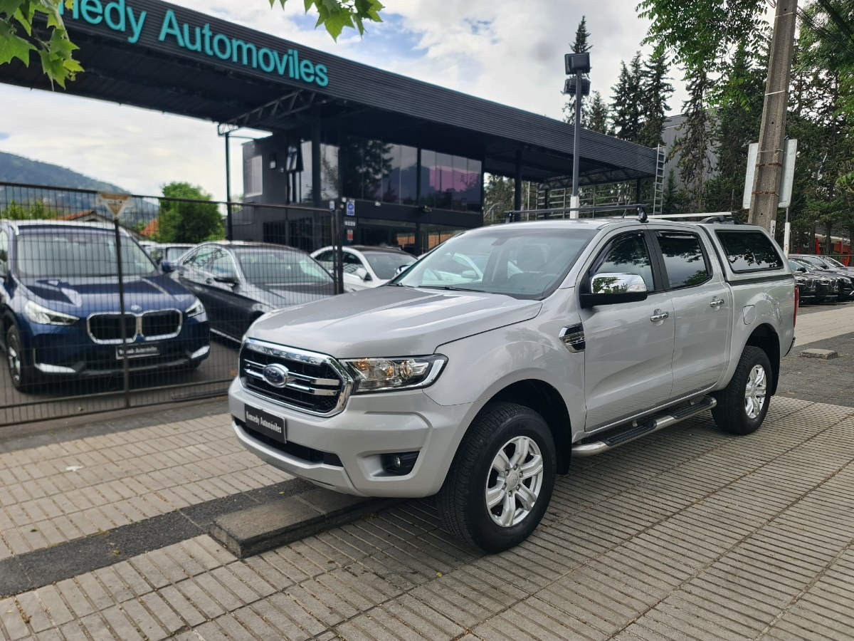 FORD RANGER 2.5 XLT 4X2 DOB. CAB. MT 4P. 2023 Mantenciones en la marca. Excelente estado - FULL MOTOR