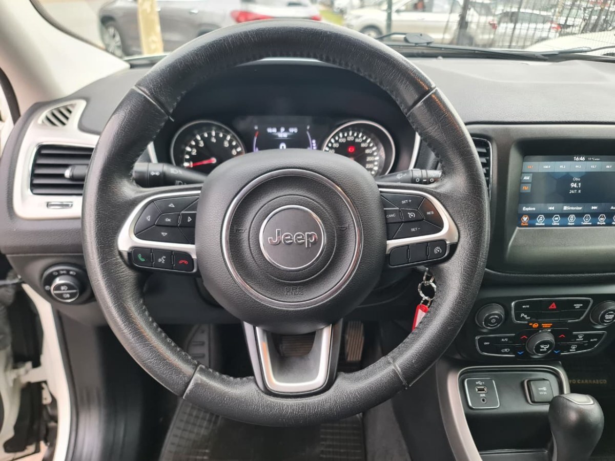 Jeep Compass 2.4 Auto Sport Lx — foto 16 de 34