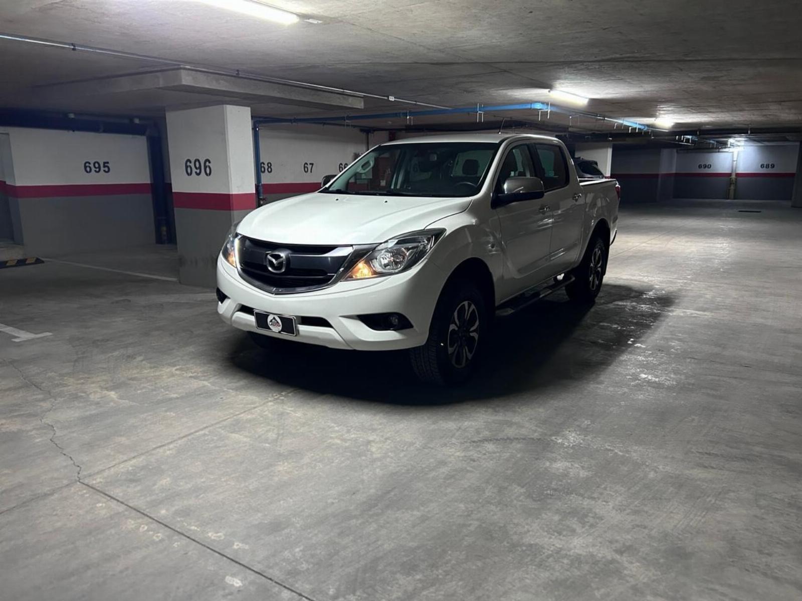 MAZDA BT-50 LTS 4X4 2022 - FULL MOTOR
