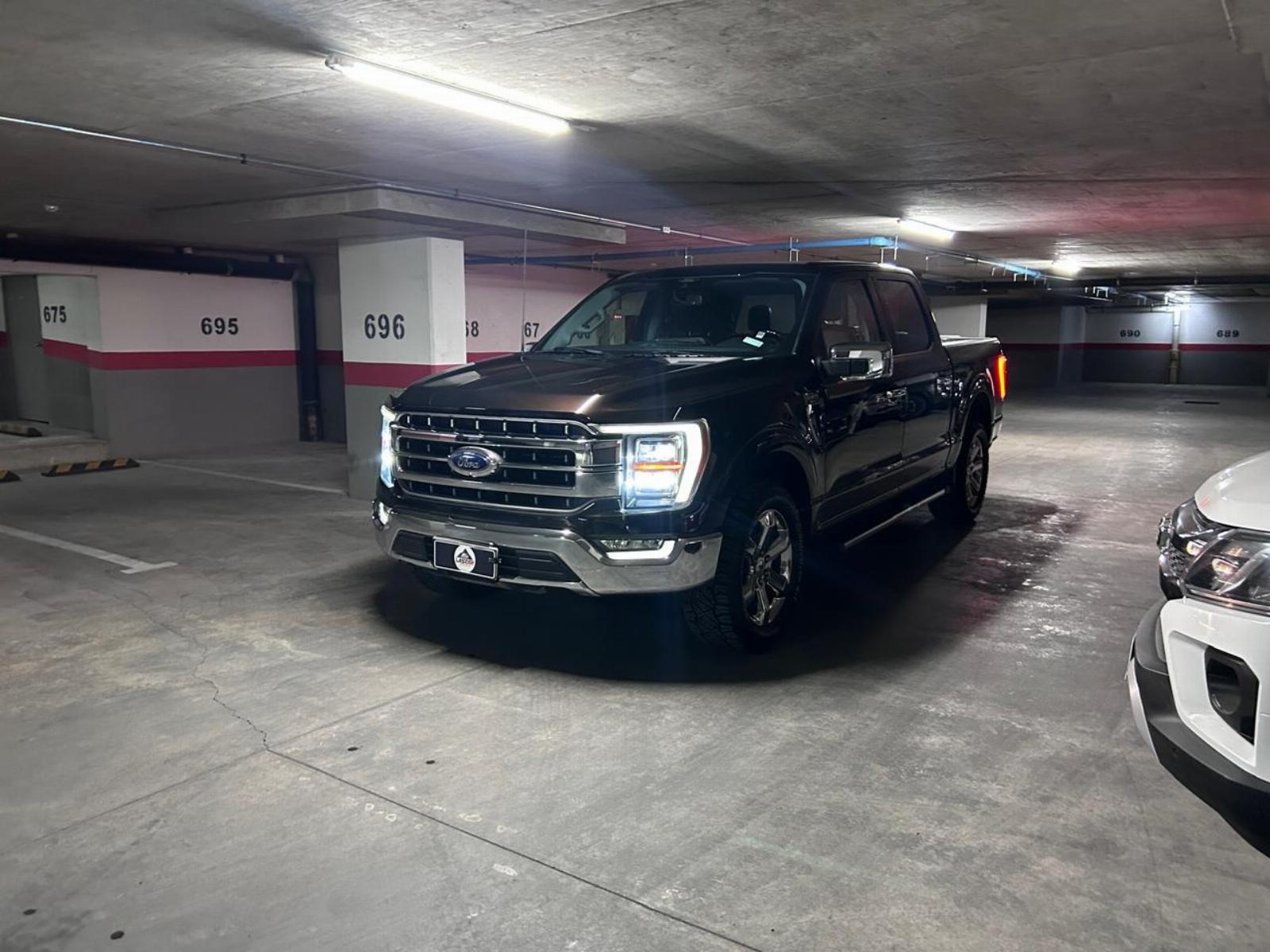 FORD F-150 LARIAT LUXURY  2022 4X4 - 