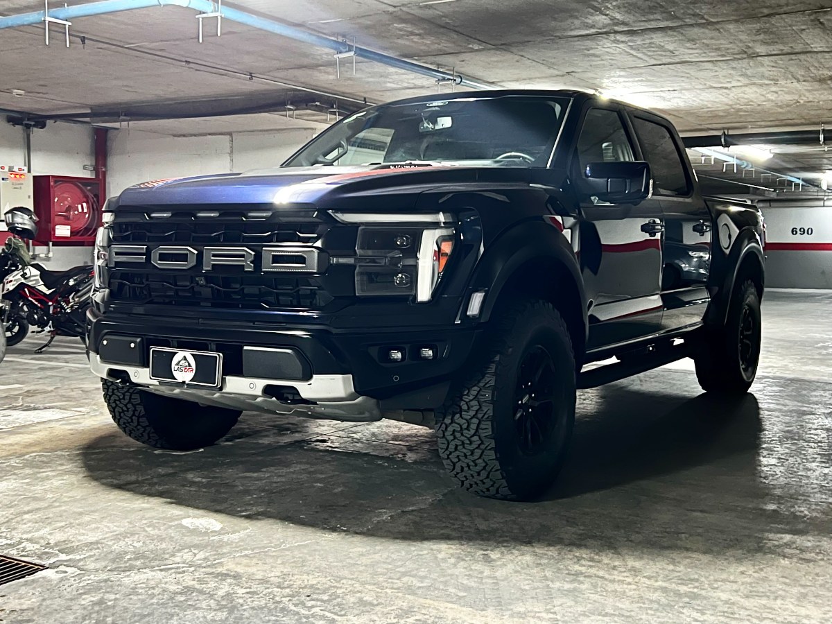 FORD F-150 RAPTOR 3.5 ECOBOOST 2025 ÚNICO DUEÑO - FULL MOTOR