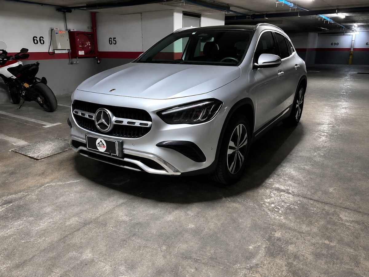 MERCEDES-BENZ GLA 200 ADVANCE PROGRESIVE 2026 UNICO DUEÑO. - FULL MOTOR