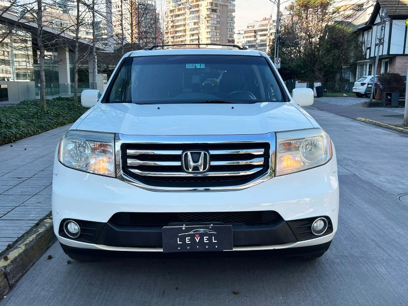 HONDA PILOT EXL 3.5 2013 TRES CORRIDAS DE ASIENTOS 4x4 - 