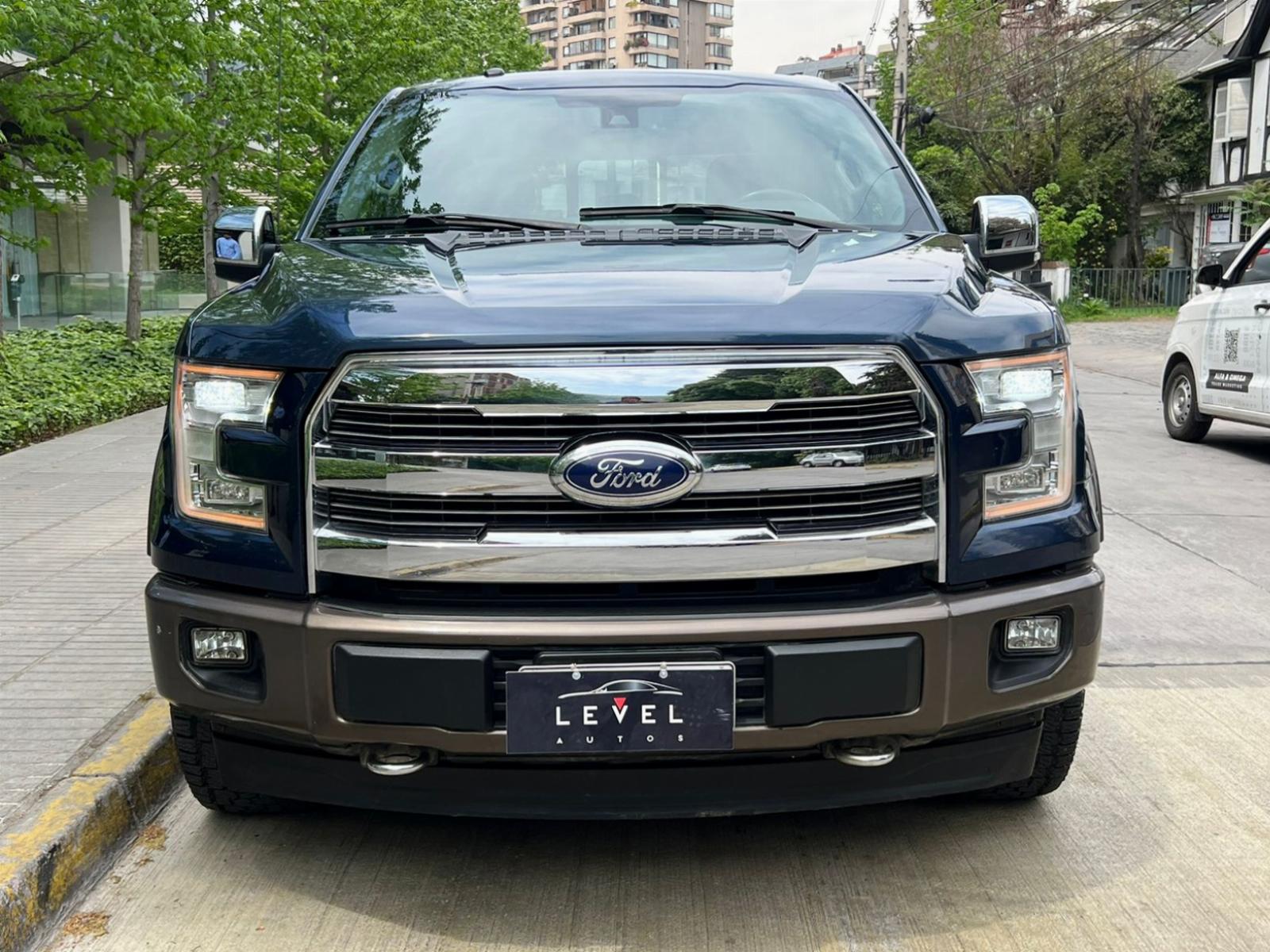 FORD F-150  2017 LARIAT LUXURY 5.0 - 