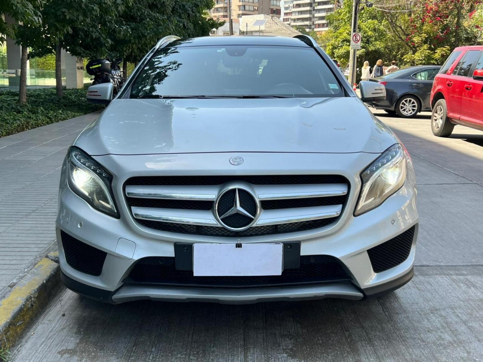 MERCEDES-BENZ GLA 250  2016 4MATIC 2.000 CC TURBO - 