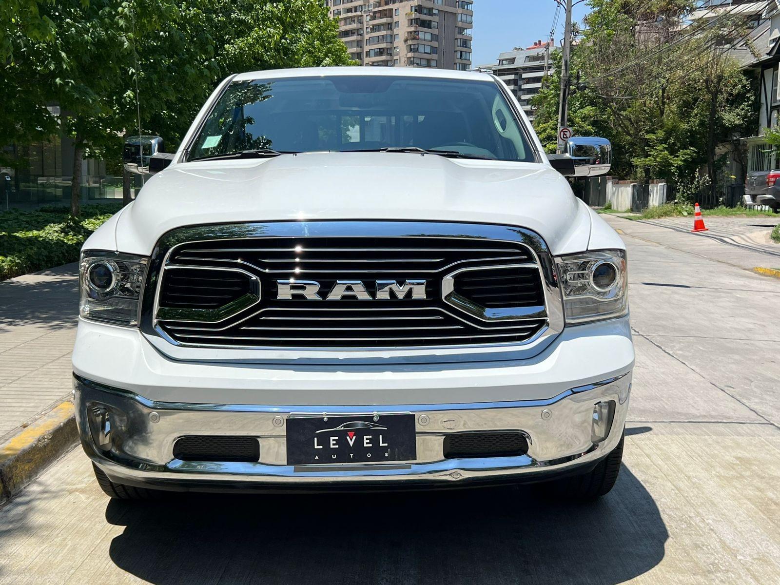 RAM 1500 LARAMIE DIÉSEL 2019 SÓLO 23.200 KILÓMETROS - 