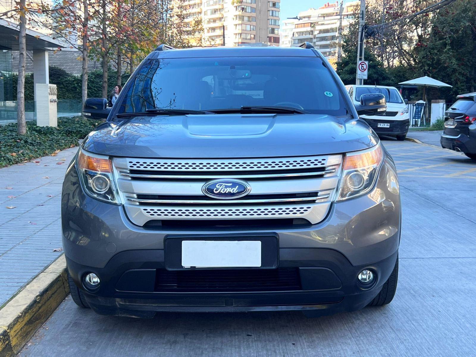 FORD EXPLORER XLT 4X4 2014 TRES CORRIDAS DE ASIENTOS - FULL MOTOR