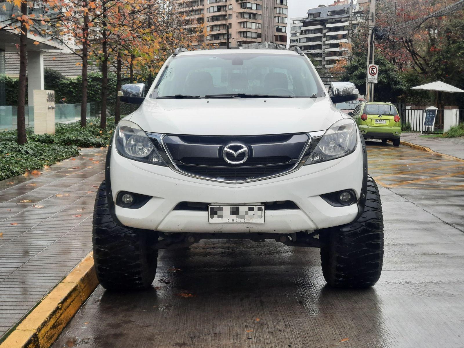 MAZDA BT-50 DIESEL 3.2 4X4 AT 2020 - FULL MOTOR