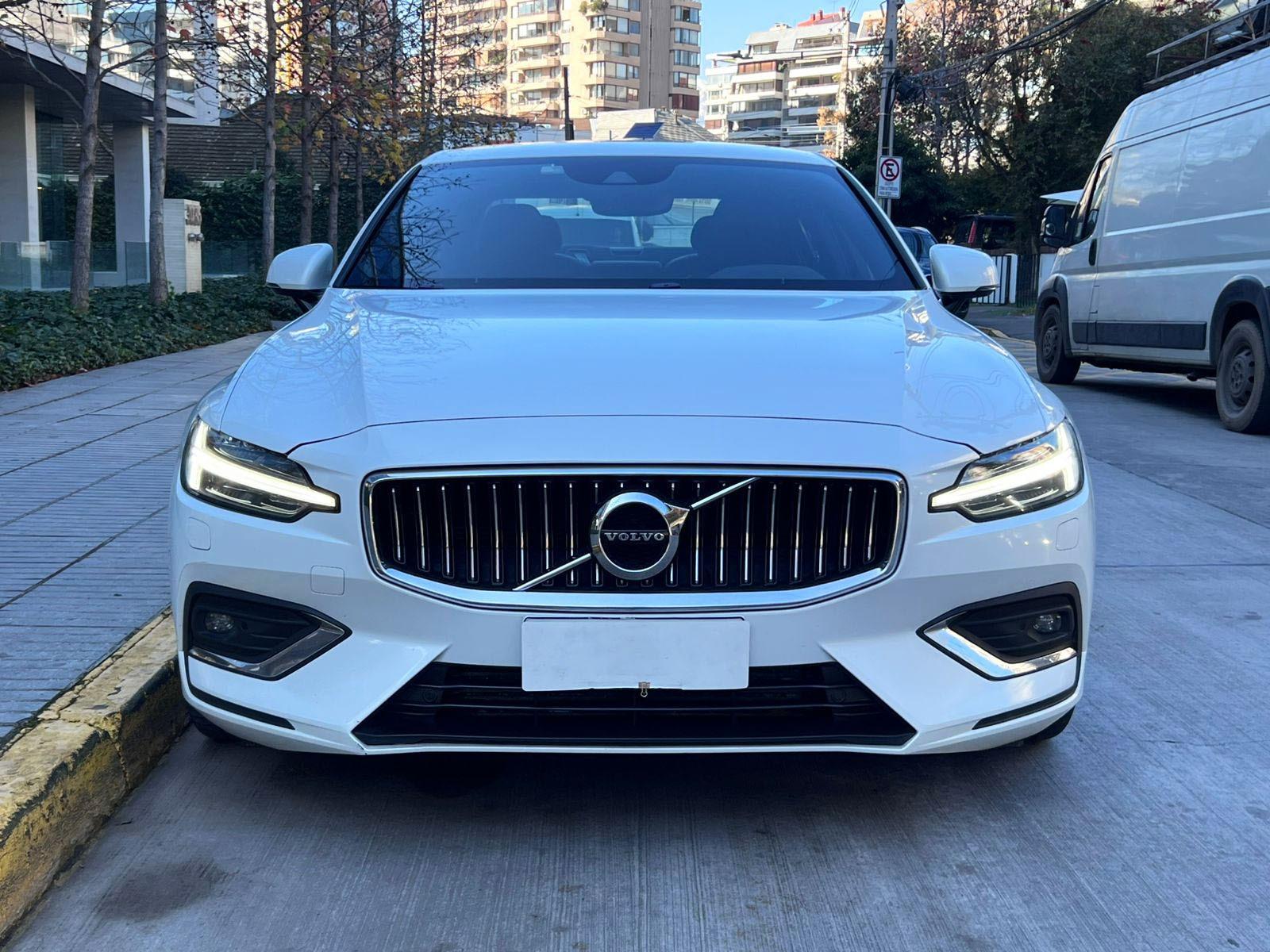VOLVO S60 INSCRIPTION T5 AWD  2021 MANTENIMIENTO EN LA MARCA  - LEVEL AUTOS