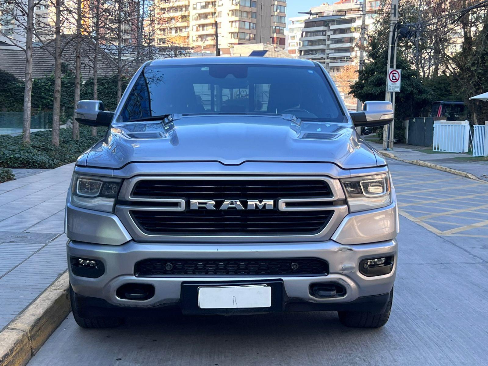 RAM 1500 LARAMIE 5.7  2022  - 