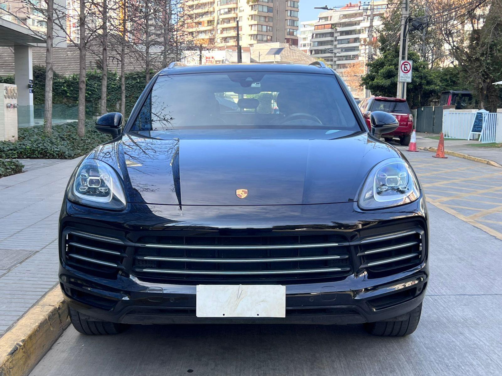 PORSCHE CAYENNE 3.0 2019 MANTENIMIENTO AL DÍA - LEVEL AUTOS