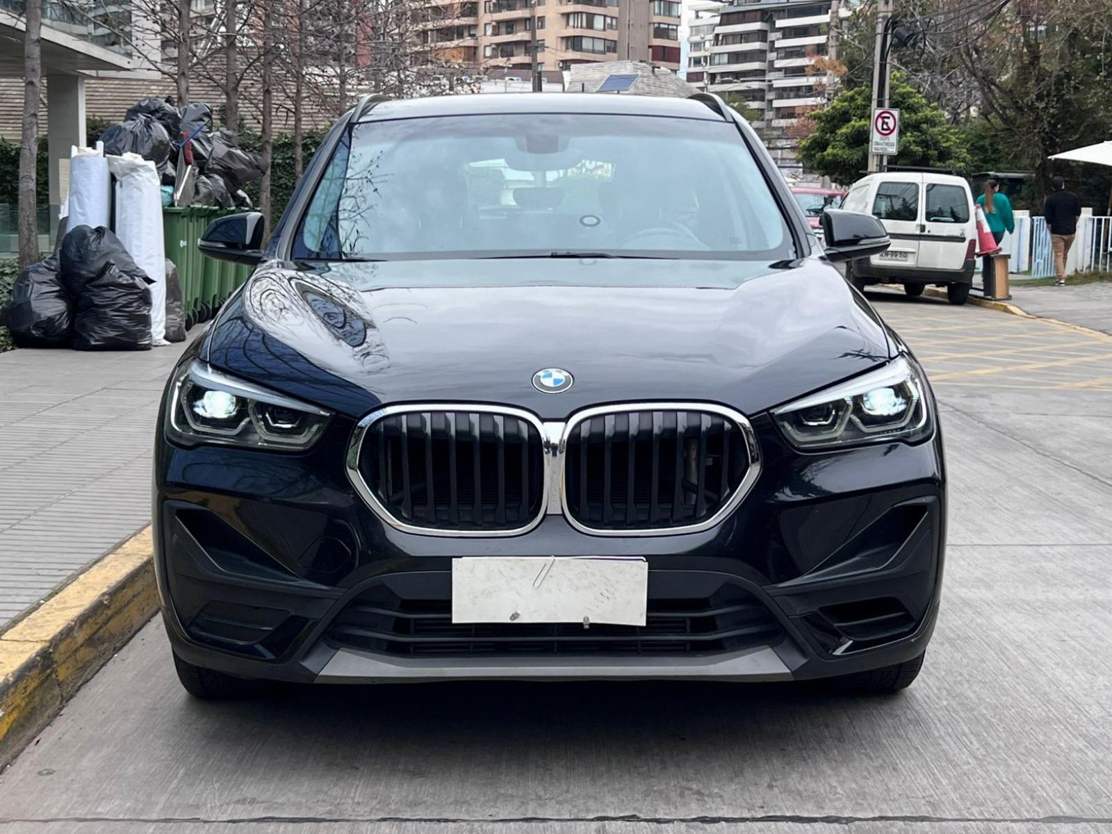 BMW X1 18i SDRIVE 1.5 2021 MANTENIMIENTO AL DÍA - FULL MOTOR