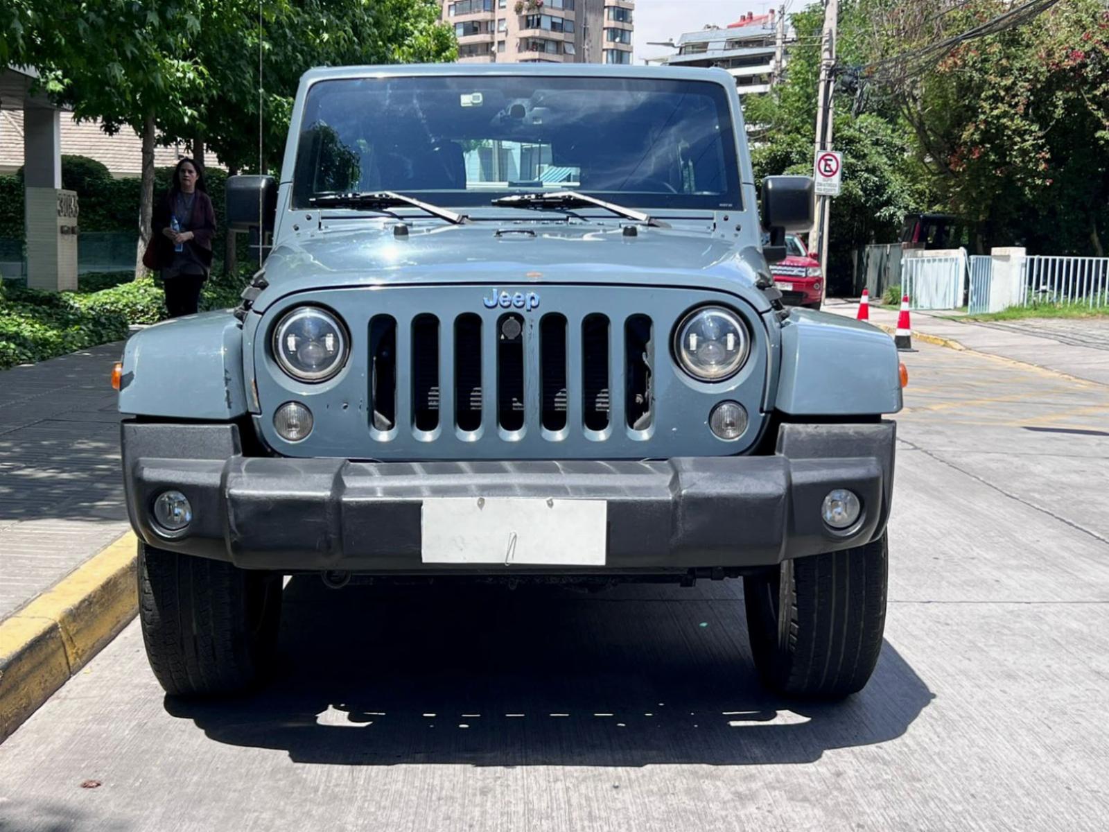 JEEP WRANGLER UNLIMITED SAHARA 2015 - FULL MOTOR