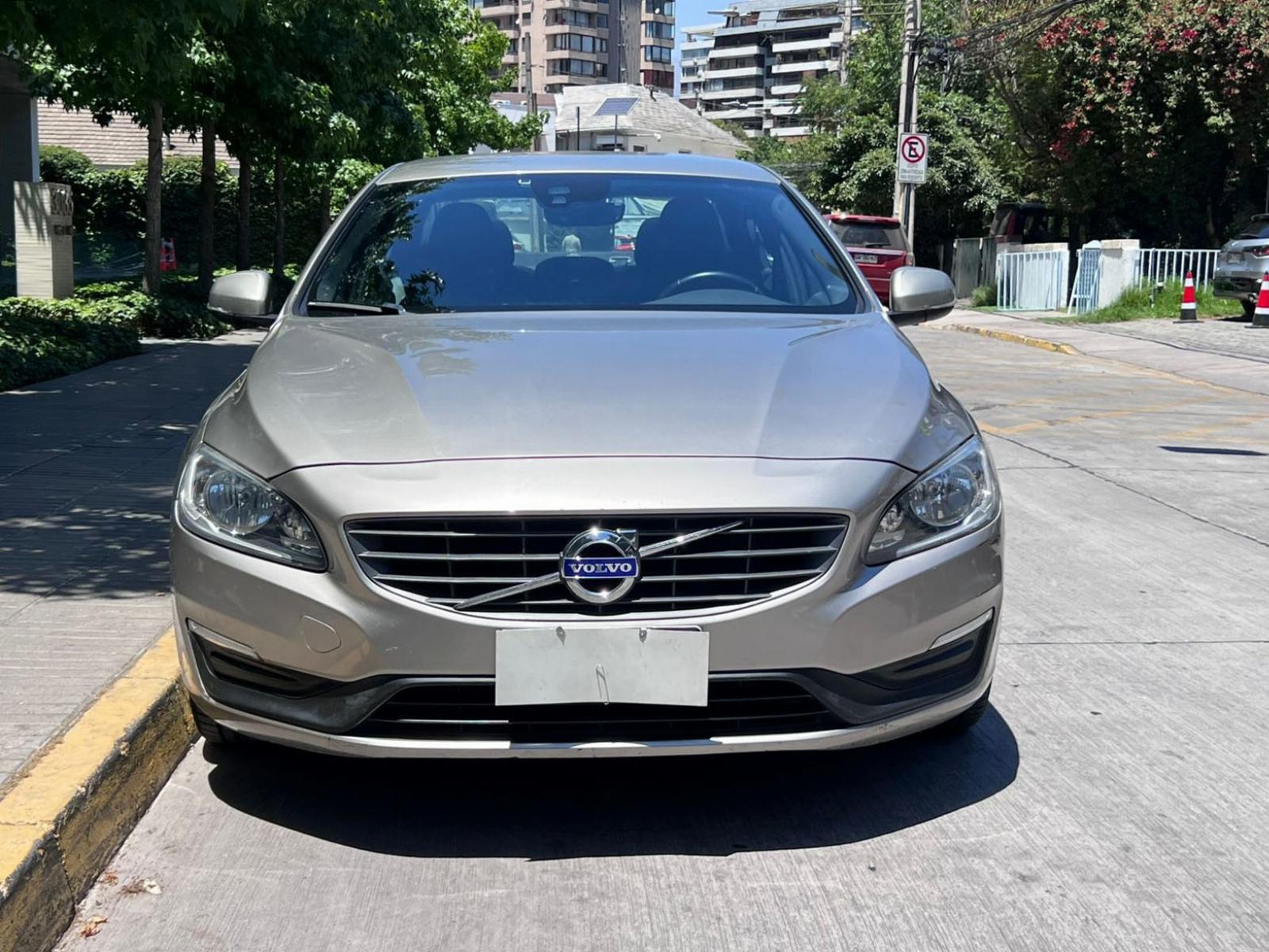 VOLVO S60 D2 COMFORT 2016 - FULL MOTOR