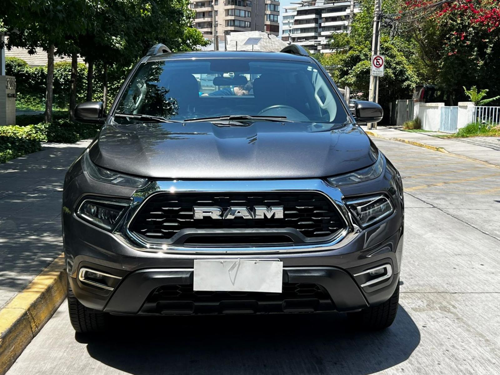RAM 1000 BIG HORN LX 1.8 AT 2024  - 
