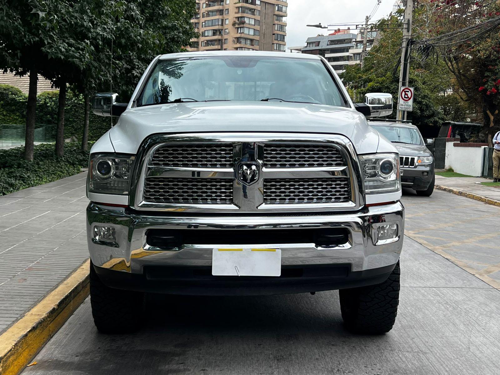DODGE RAM 2500 6.7 LARAMIE 4X4 2015 - FULL MOTOR
