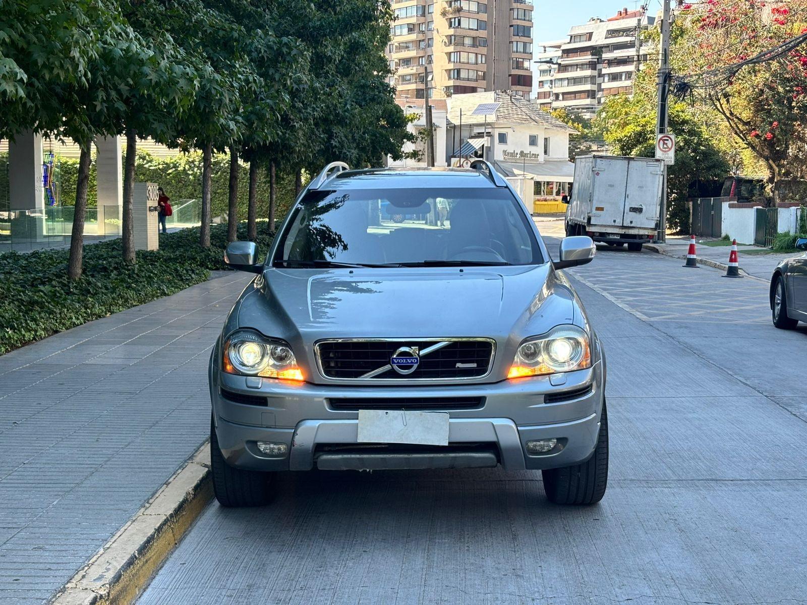 VOLVO XC90 T5 AWD 2013 TRES CORRIDAS DE ASIENTOS - FULL MOTOR