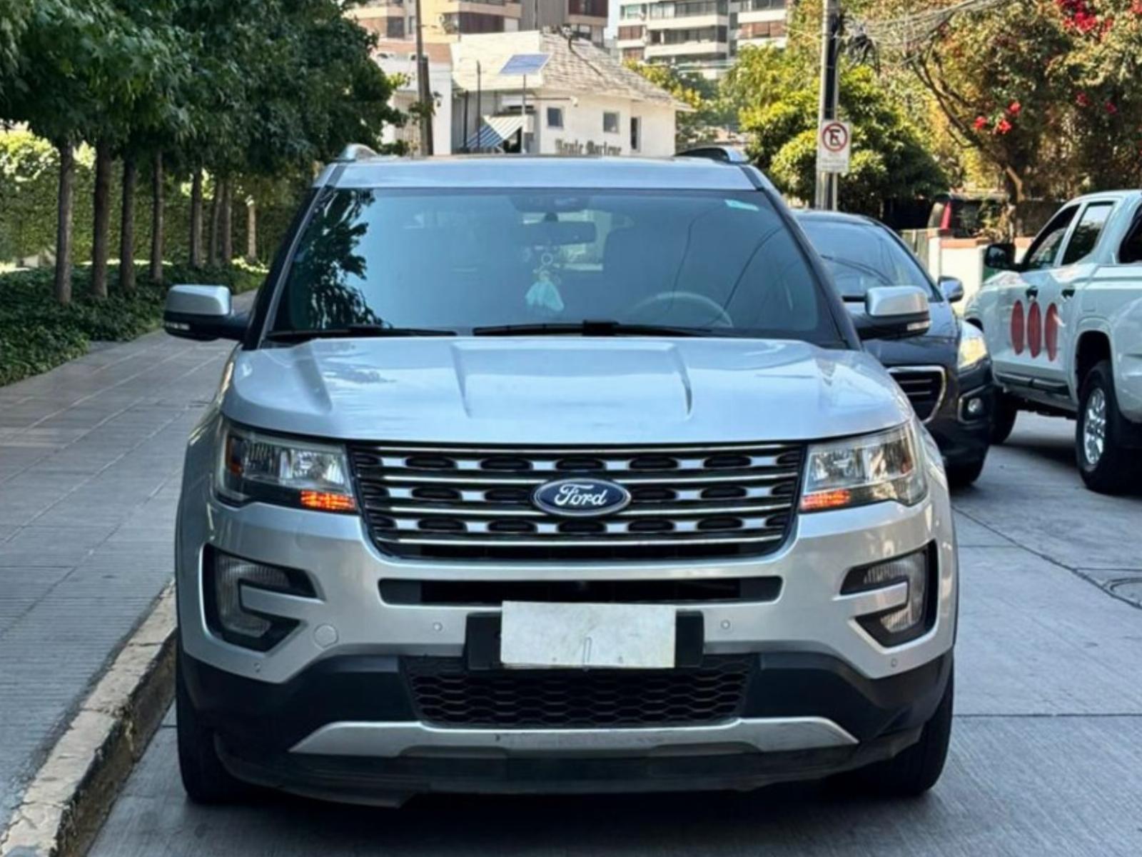 FORD EXPLORER LIMITED 2.3 ECOBOOST 2017 TRES CORRIDAS DE ASIENTOS - FULL MOTOR