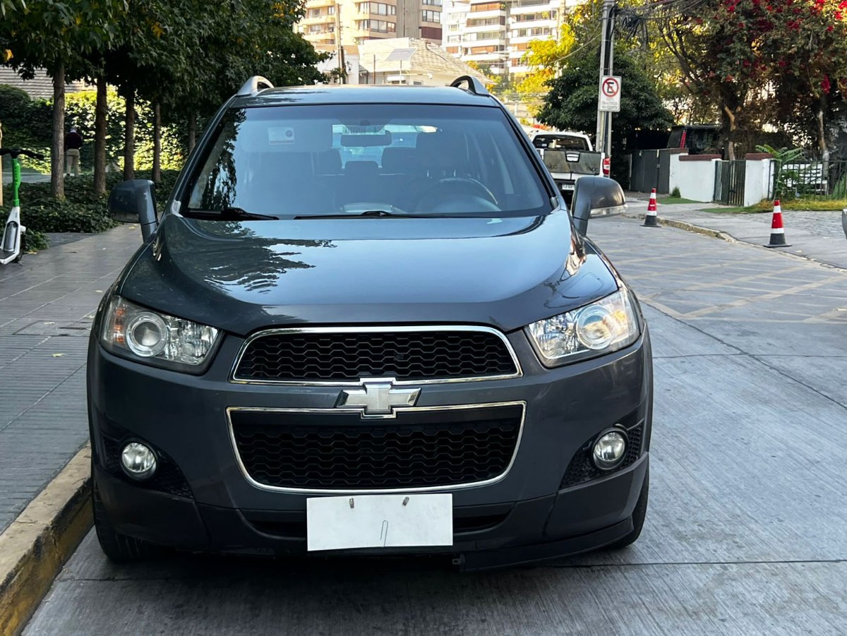 CHEVROLET CAPTIVA LT 2.4 AT 2012 TRES CORRIDAS DE ASIENTOS - FULL MOTOR