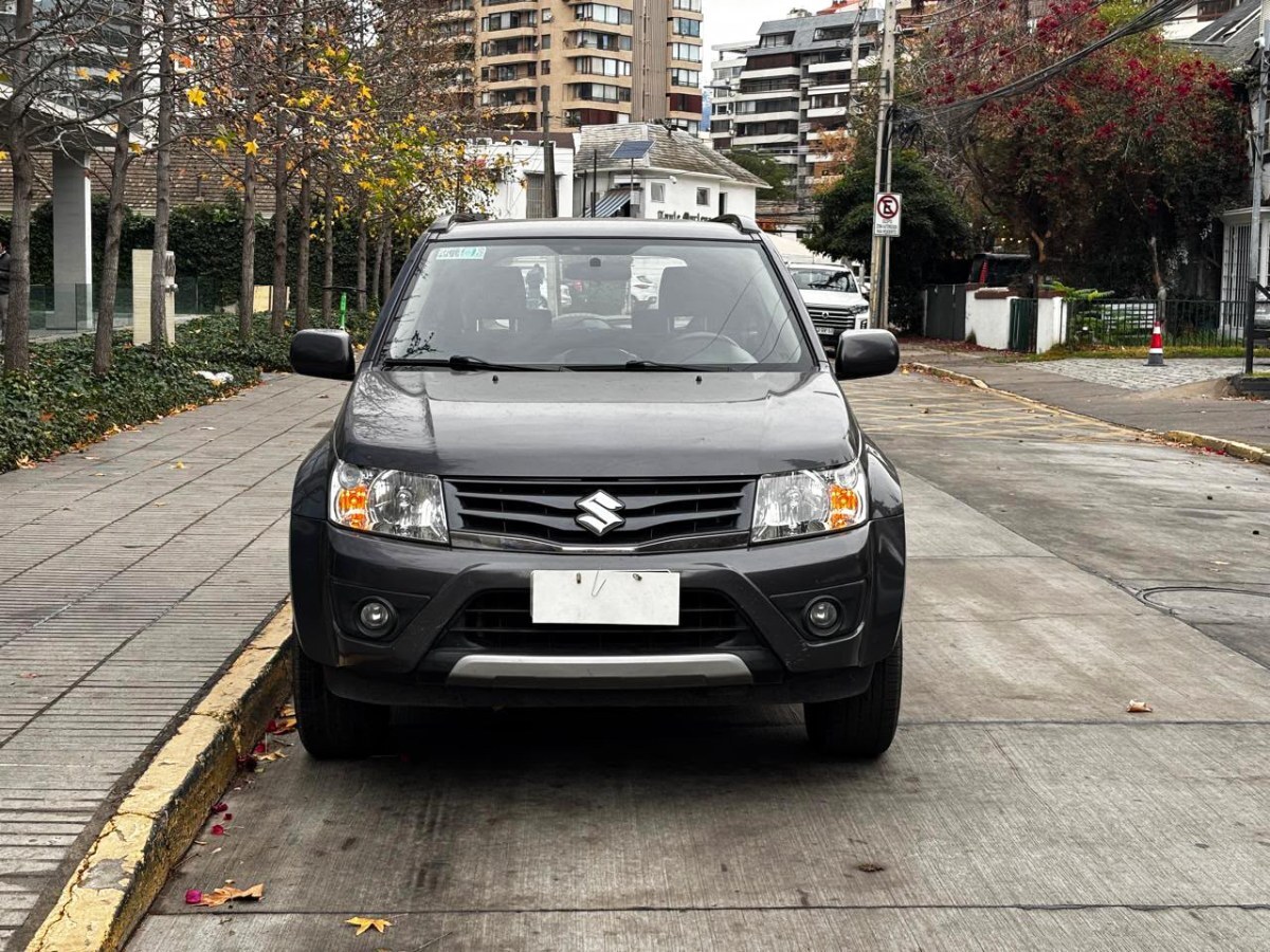 SUZUKI GRAND VITARA GLX 4X4 2.4 2019 ÚNICO DUEÑO - FULL MOTOR