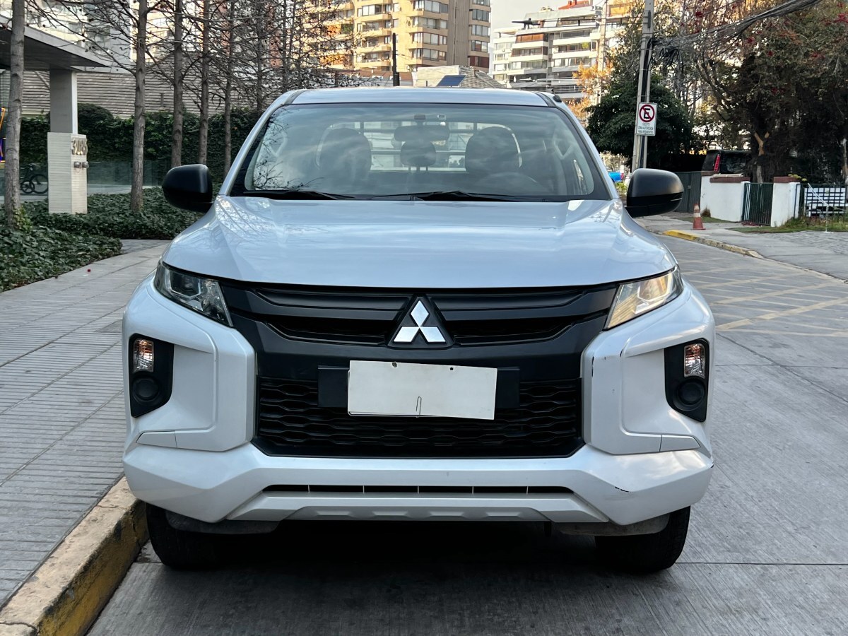 MITSUBISHI L200 WORK CR 2.4 MT 2021 - FULL MOTOR