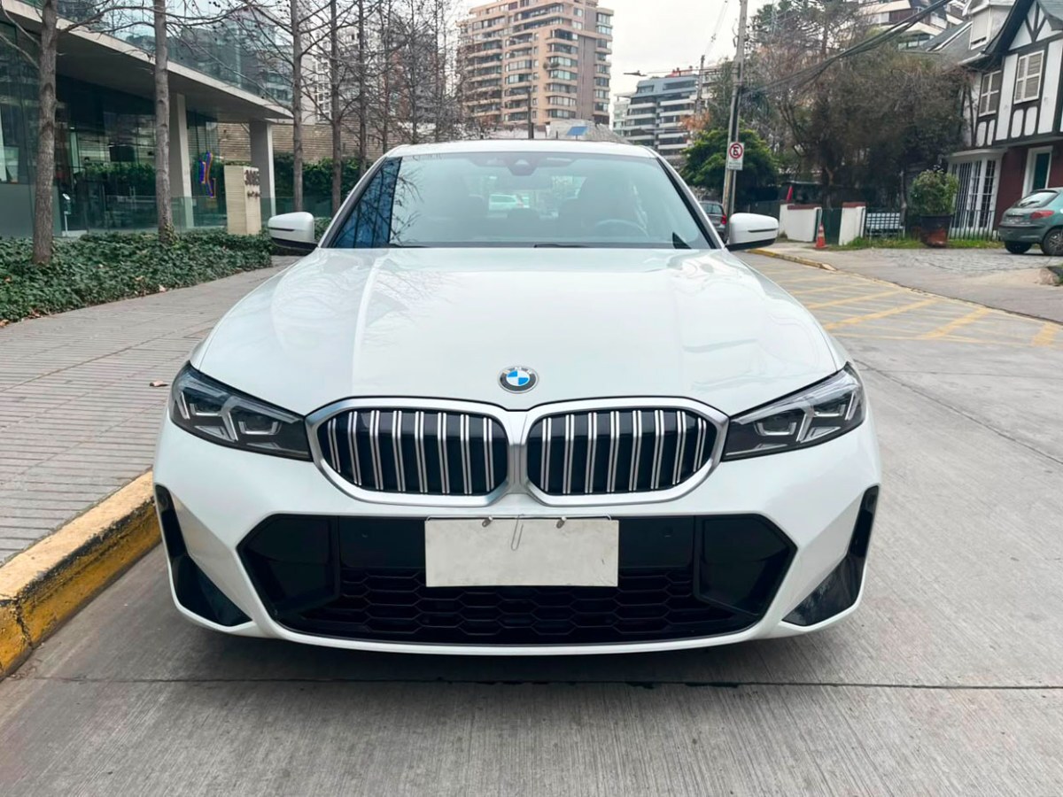 BMW 320 2.0 AT M SPORT 2024 MANTENIMIENTO SIN COSTO - FULL MOTOR