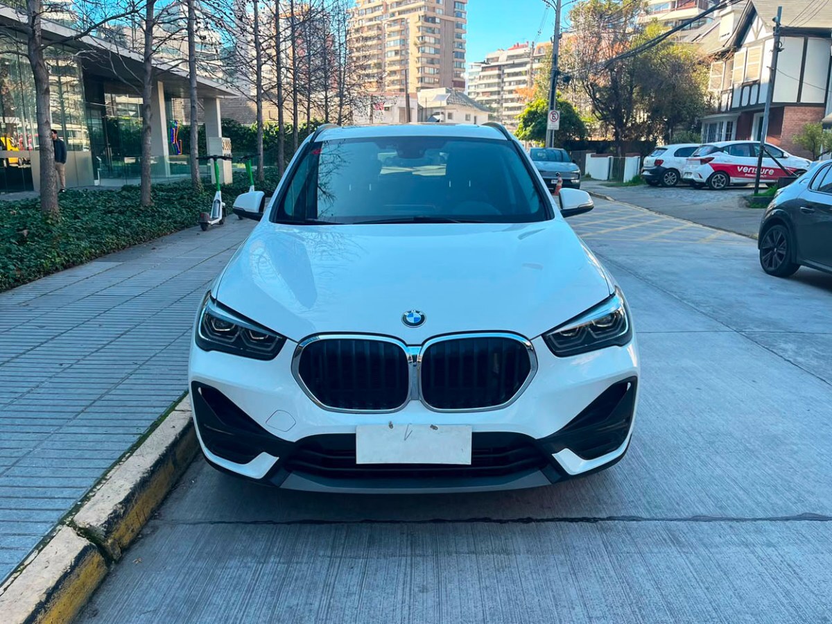 BMW X1 18d SDRIVE LCI 2.0 2021 MANTENIMIENTO EN LA MARCA - FULL MOTOR