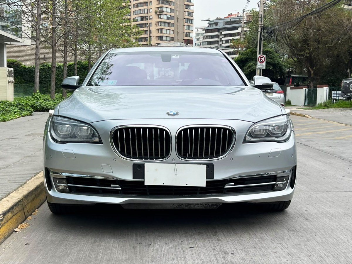 BMW 750 LI 4.4 2014 MANTENIMIENTO AL DIA  - FULL MOTOR