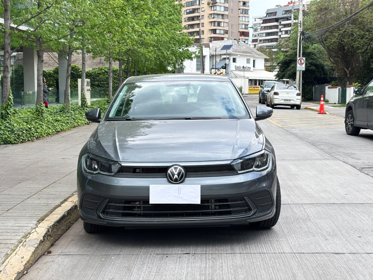 VOLKSWAGEN POLO COMFORTLINE 1.6 MT 2026 ÚNICO DUEÑO - FULL MOTOR