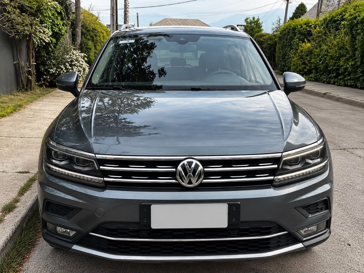 VOLKSWAGEN TIGUAN LIMITED 2.0 TSI 4MOTION 2019 TRES CORRIDAS DE ASIENTOS - FULL MOTOR