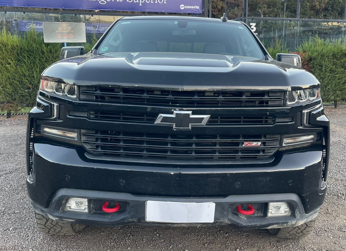 CHEVROLET SILVERADO TRAILBOSS 2020 OPORTUNIDAD - FULL MOTOR