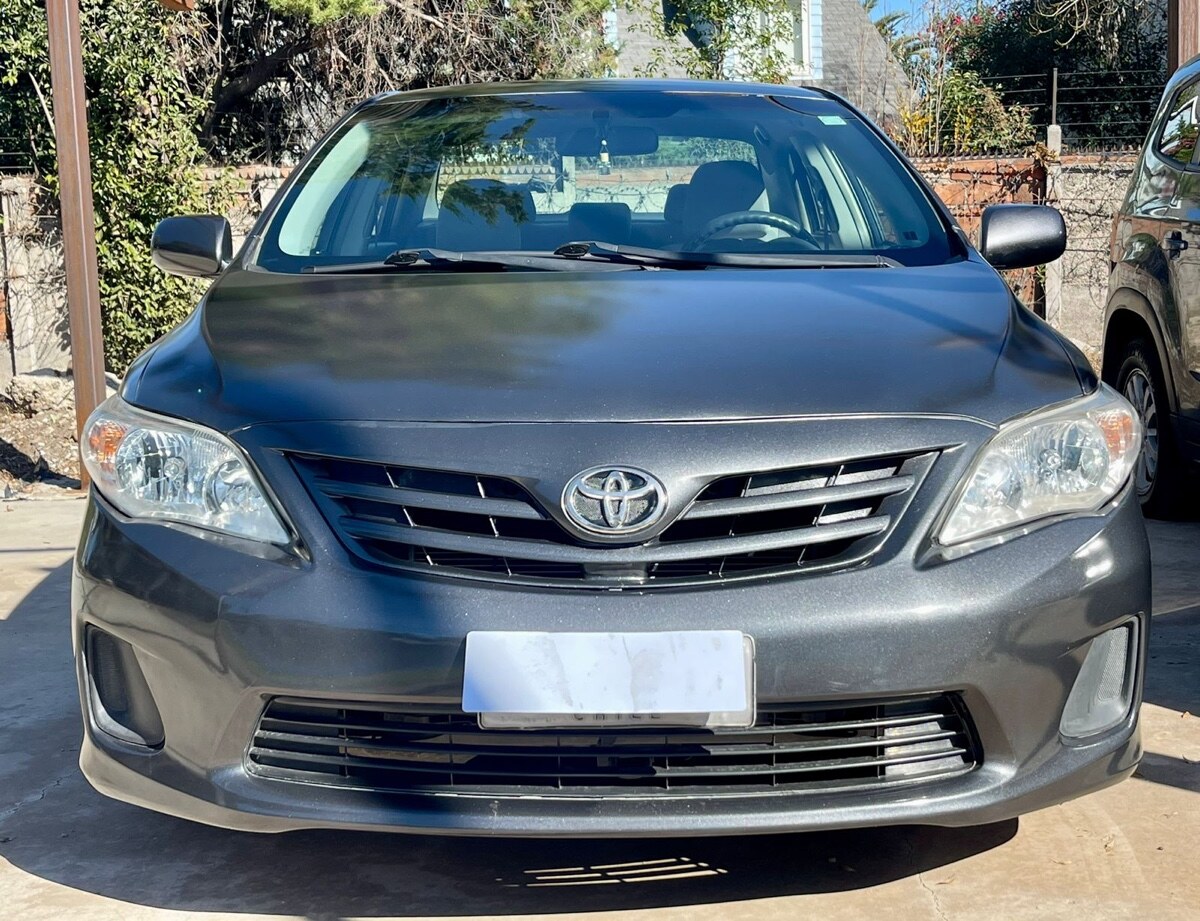 TOYOTA COROLLA OPORTUNIDAD 2011 motor y caja impecable - FULL MOTOR