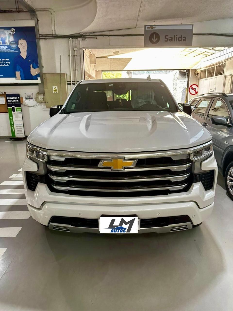 CHEVROLET SILVERADO high country 2023 diese!!! oportunidad - FULL MOTOR
