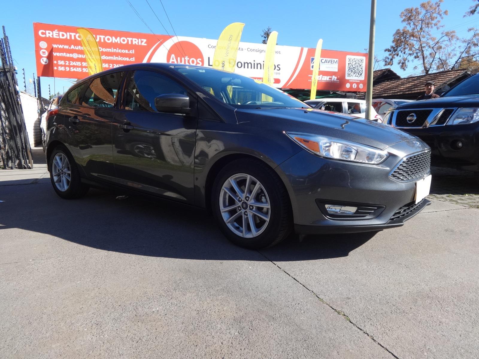 FORD FOCUS SE 2.0 MECANICO VER EN LAS CONDES 2018 FULL AIRE 7 AIRBAG  CAMARA LLANTAS - 