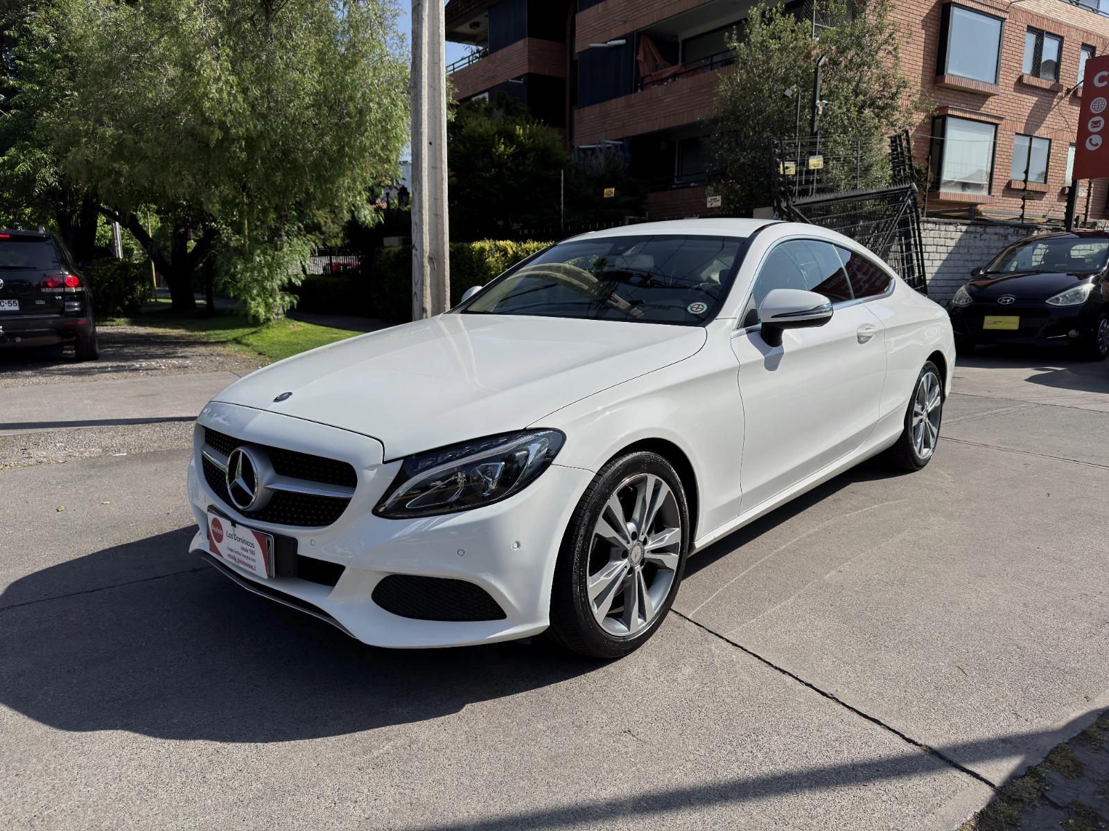 MERCEDES-BENZ C200 COUPE 2.0 TURBO AUTOMATICO 2017 FULL CEURO CAMARA VER EN LAS CONDES - FULL MOTOR